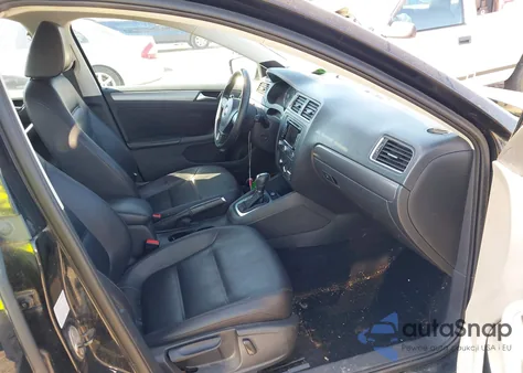 2013 Volkswagen Jetta 2.0L Tdi из США, поврежденный, VIN 3VWLL7AJ1DM395567